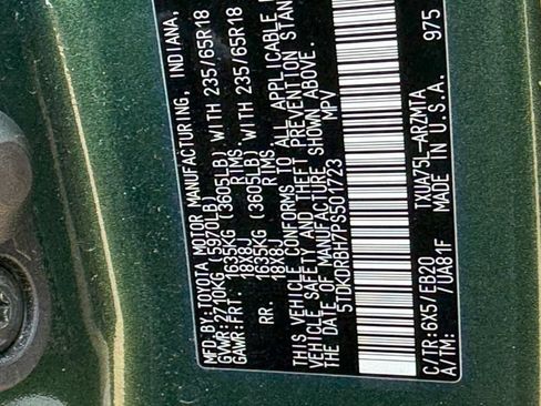 Used 2023 Toyota Highlander XLE AWD/4WD image 33