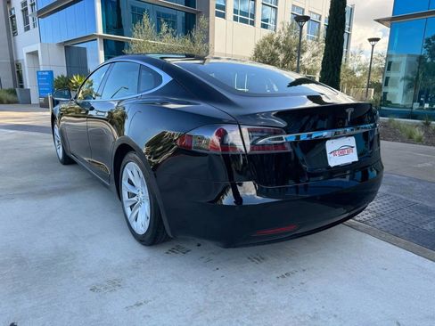 Used 2020 Tesla Model S Long Range Plus AWD/4WD image 7