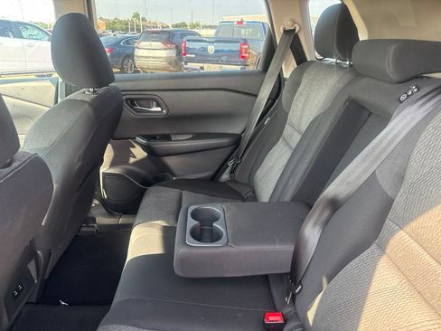 Certified 2024 Nissan Rogue SV AWD/4WD image 34