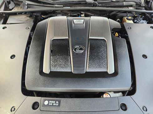 Certified 2020 Lexus LS 500 w/ Accessory Package (Z2) RWD image 29
