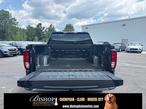 Used 2024 GMC Sierra 1500 SLE AWD/4WD image 7