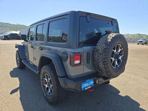 Used 2021 Jeep Wrangler Unlimited Rubicon w/ Uconnect 4C Nav & Sound Group AWD/4WD image 3