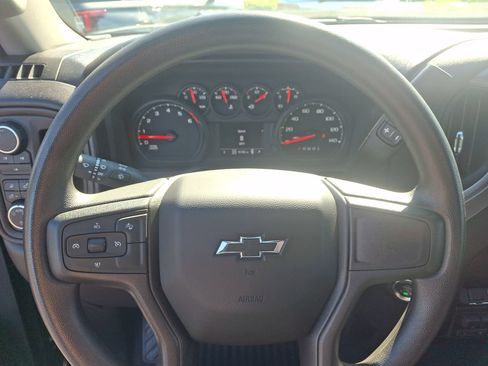 Certified 2025 Chevrolet Silverado 2500 Custom w/ Custom Value Package AWD/4WD image 16