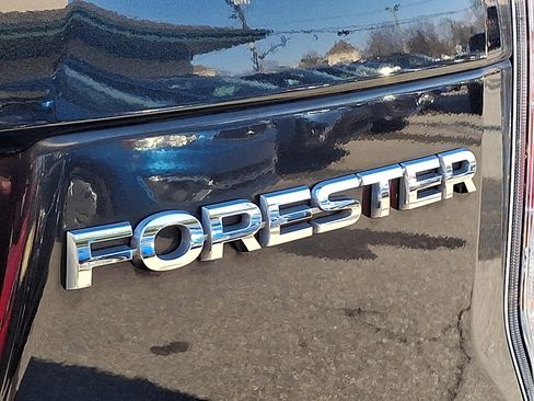 Used 2018 Subaru Forester 2.5i Touring w/ Popular Package #3B image 31