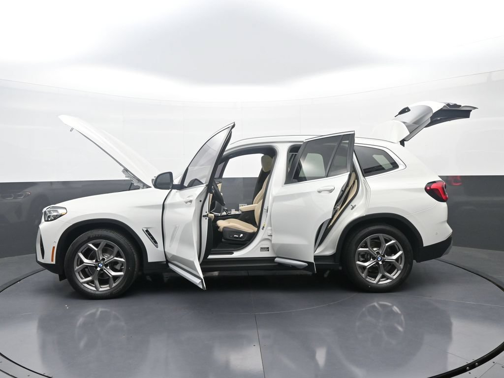 Used 2023 BMW X3 xDrive30i w/ Convenience Package w/ZPA AWD/4WD image 40