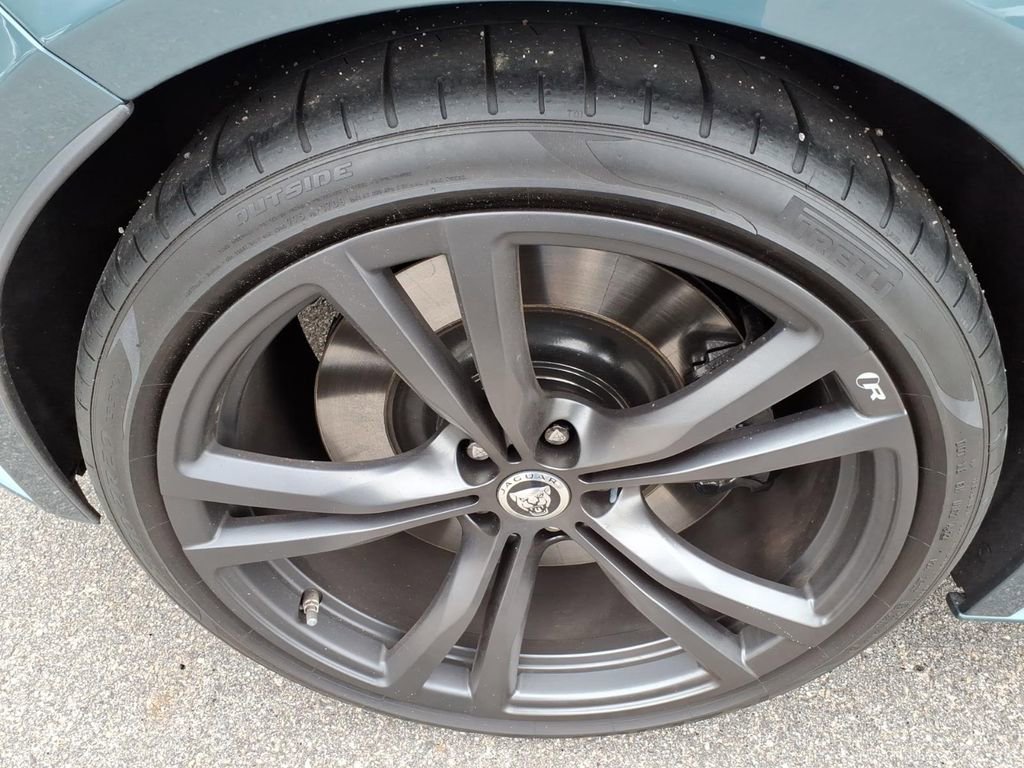 Used 2024 Jaguar F-TYPE R AWD/4WD image 11