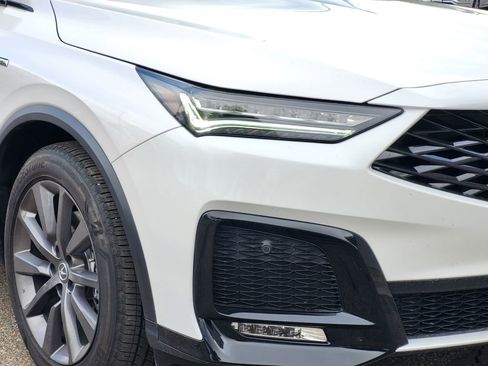 Used 2025 Acura MDX A-Spec AWD/4WD image 5