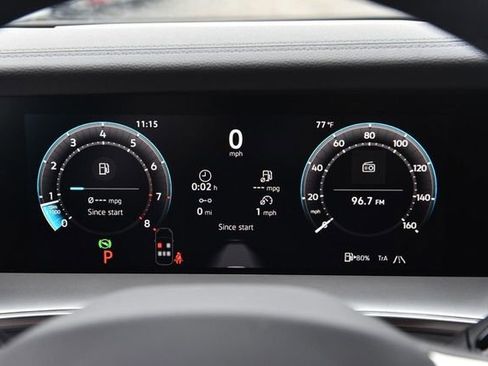 New 2026 Volkswagen Tiguan SE R-Line image 12