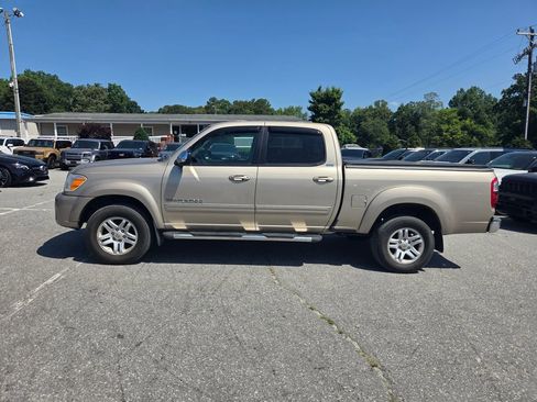 Used 2006 Toyota Tundra SR5 AWD/4WD image 2