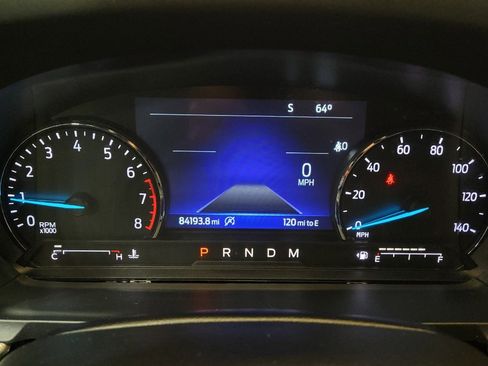 Used 2020 Ford Explorer XLT w/ Equipment Group 202A AWD/4WD image 23