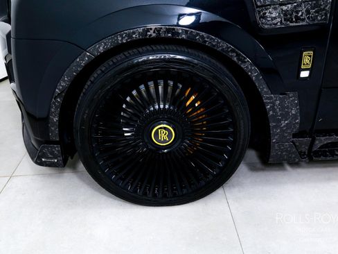 Used 2025 Rolls-Royce Cullinan AWD/4WD image 42