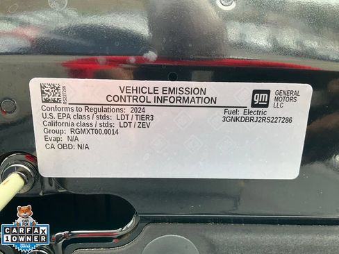 Used 2024 Chevrolet Blazer EV LT AWD/4WD image 15