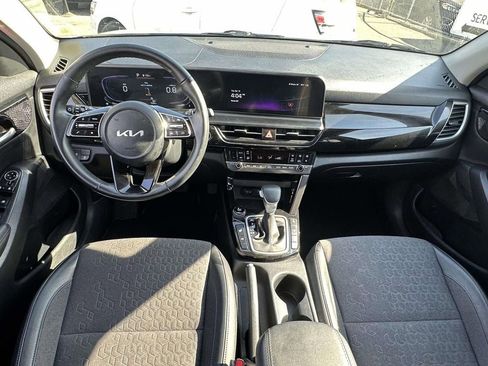 Certified 2025 Kia Seltos S AWD/4WD image 16
