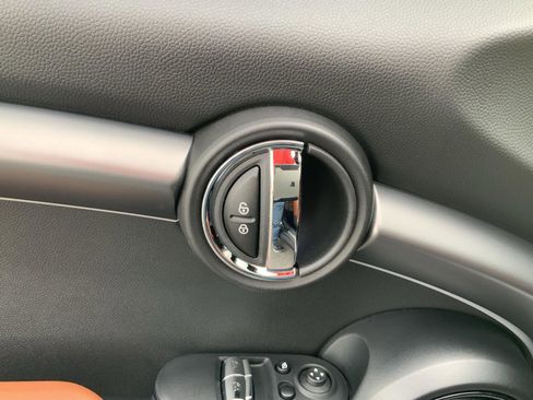 Used 2024 MINI Cooper S image 19