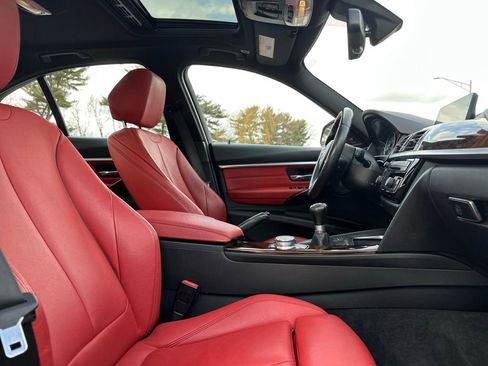 Used 2017 BMW 340i xDrive Sedan image 23