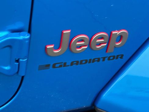 New 2026 Jeep Gladiator Sport AWD/4WD image 20