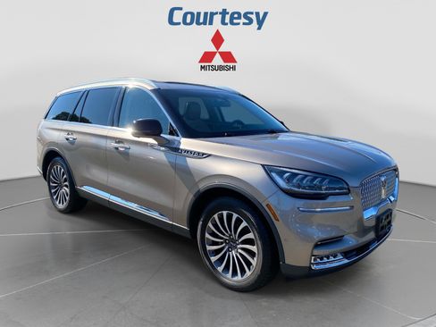 Used 2020 Lincoln Aviator Reserve w/ Equipment Group 201A AWD/4WD image 8