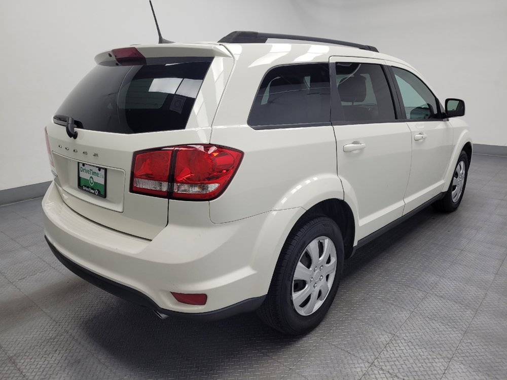 Used 2018 Dodge Journey SXT w/ Connectivity Group FWD image 9
