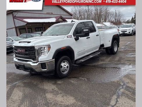 Used 2023 GMC Sierra 3500 Pro w/ Convenience Package image 1