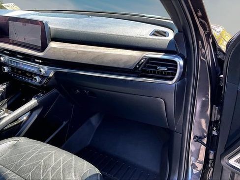 Used 2025 Kia Telluride SX X-Line AWD/4WD image 26