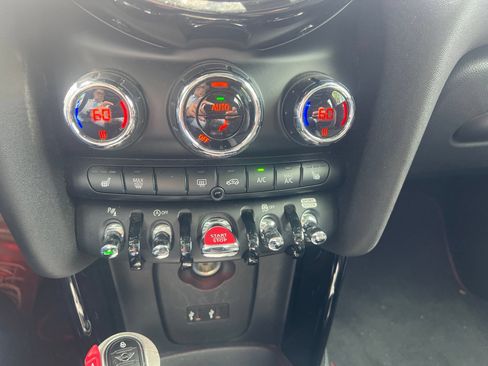Used 2020 MINI Cooper John Cooper Works w/ Driver Assistance Package FWD image 15
