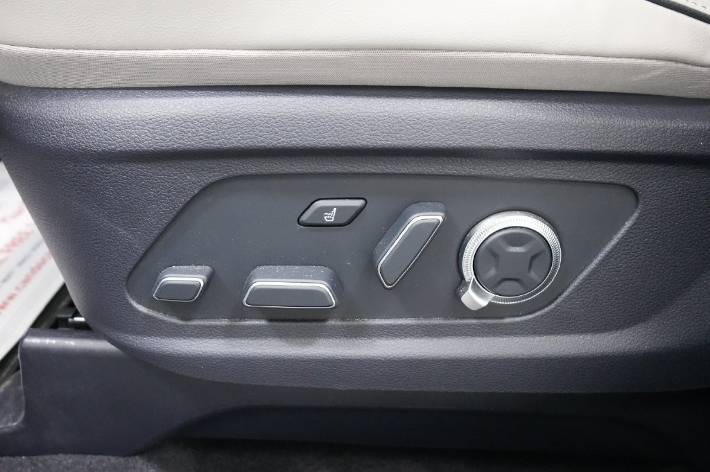 Used 2025 Hyundai Palisade Calligraphy AWD/4WD image 17