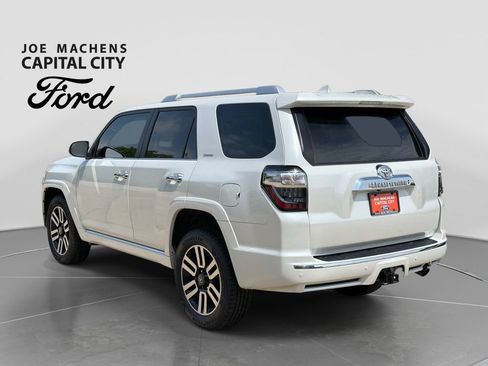 Used 2024 Toyota 4Runner Limited AWD/4WD image 7