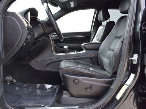 Used 2014 Jeep Grand Cherokee Limited AWD/4WD image 10