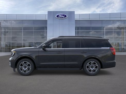 New 2026 Ford Expedition Active AWD/4WD image 3