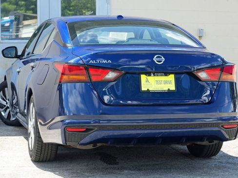 Used 2020 Nissan Altima 2.5 S FWD image 5