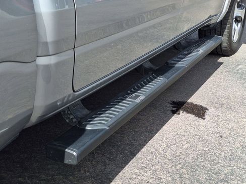 Used 2021 RAM 1500 Laramie image 32