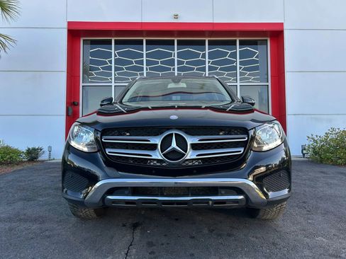Used 2016 Mercedes-Benz GLC 300 4MATIC image 2