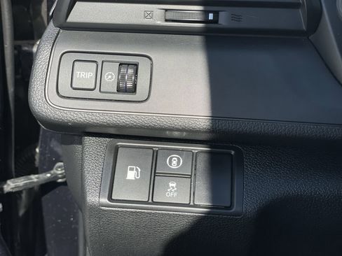 Used 2020 Honda Insight Touring image 27