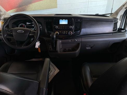 Used 2020 Ford Transit 150 XL RWD image 17