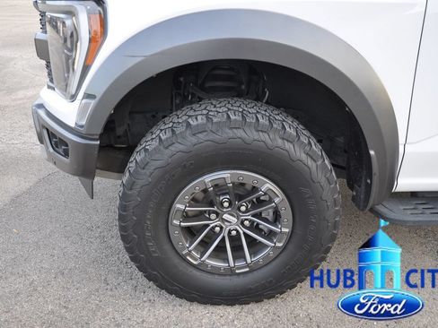 Used 2023 Ford F150 Raptor AWD/4WD image 9