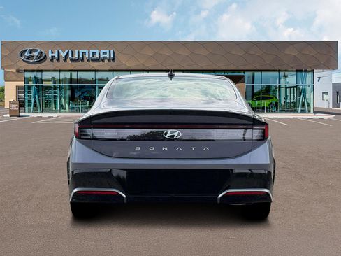 New 2026 Hyundai Sonata SEL image 6