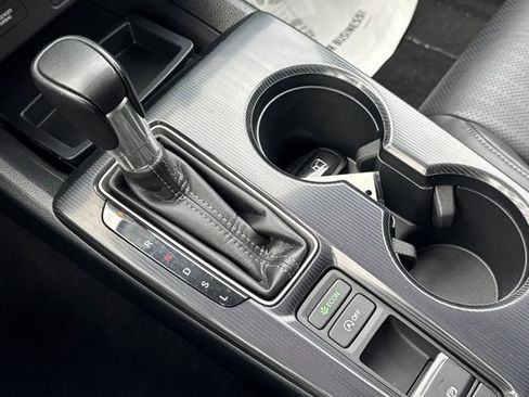 Used 2023 Honda Civic EX-L image 12