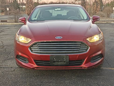 Used 2016 Ford Fusion SE image 8