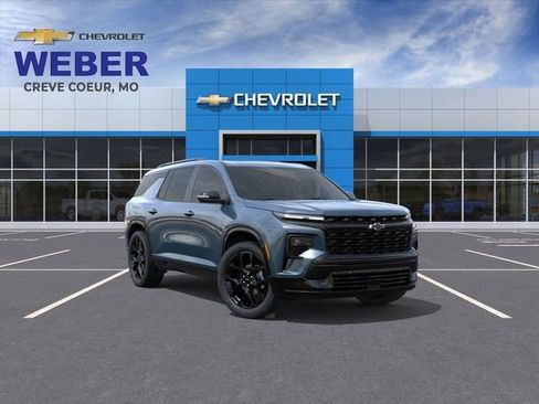 New 2026 Chevrolet Traverse RS w/ LPO, Floor Liner Package FWD image 1