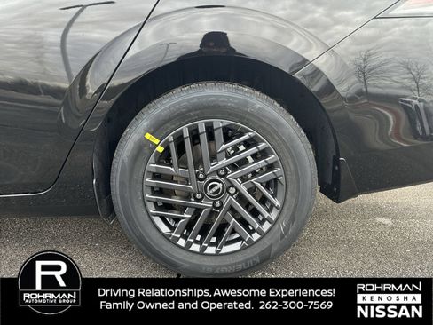 Used 2026 Nissan Sentra SV w/ Floor Mat Package FWD image 5