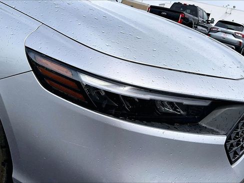 Used 2024 Honda Accord EX image 27