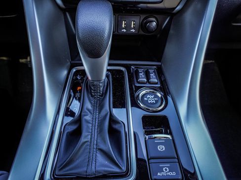 New 2026 Mitsubishi Eclipse Cross SEL image 24