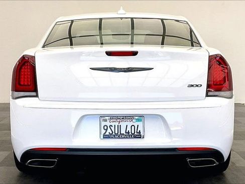 Used 2023 Chrysler 300 Touring w/ Sport Appearance Package RWD image 3