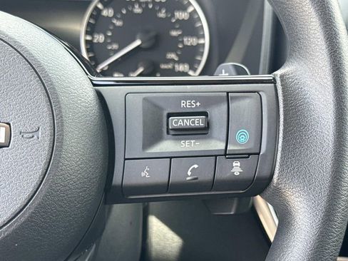 Certified 2023 Nissan Rogue SV FWD image 28