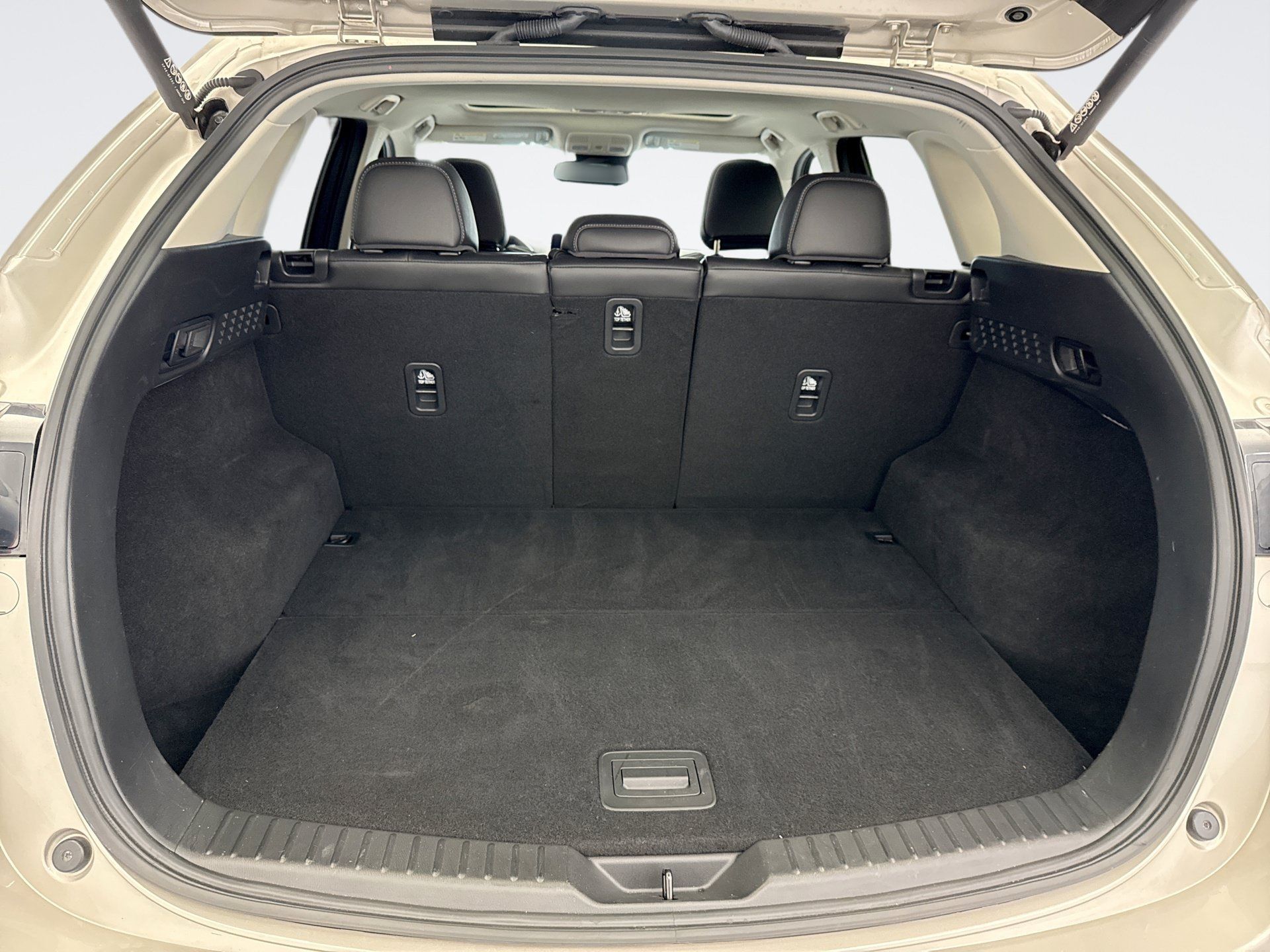Used 2025 MAZDA CX-5 AWD 2.5 S w/ Preferred Package image 23