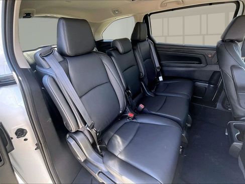 New 2026 Honda Odyssey EX-L image 9