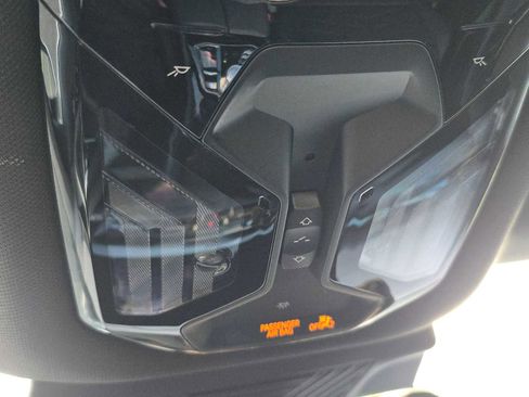 Used 2024 BMW i5 eDrive40i w/ Convenience Package image 37