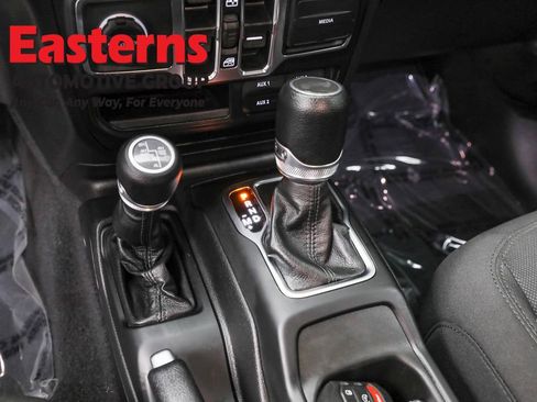 Used 2023 Jeep Wrangler Unlimited w/ Cold Weather Group AWD/4WD image 13