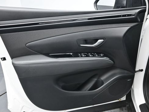 Used 2024 Hyundai Tucson Limited AWD/4WD image 22