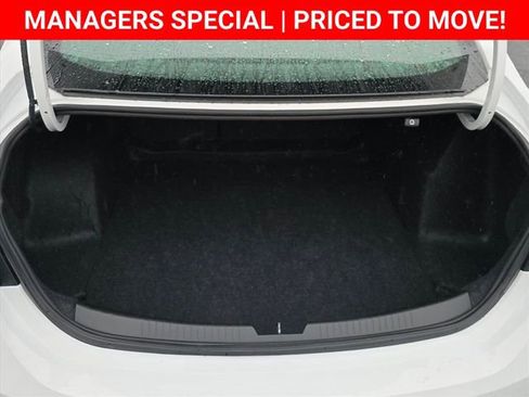 Certified 2024 Chevrolet Malibu LT image 19